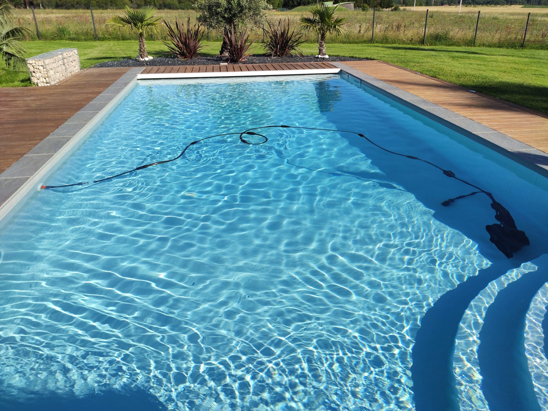 piscines_magiline_robot_magiblack_tanktrax-scaled